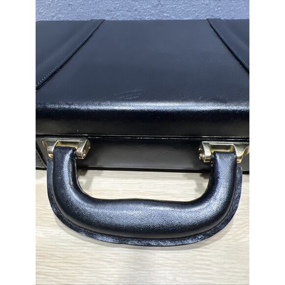 Vintage Black Combination Lock Hardshell Briefcase - Picture 15 of 16